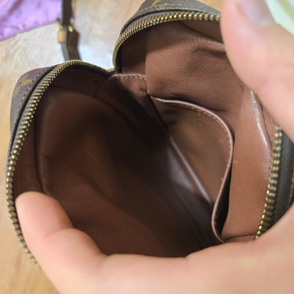 루이비통 가방 크로스백 아마존 상품이미지8