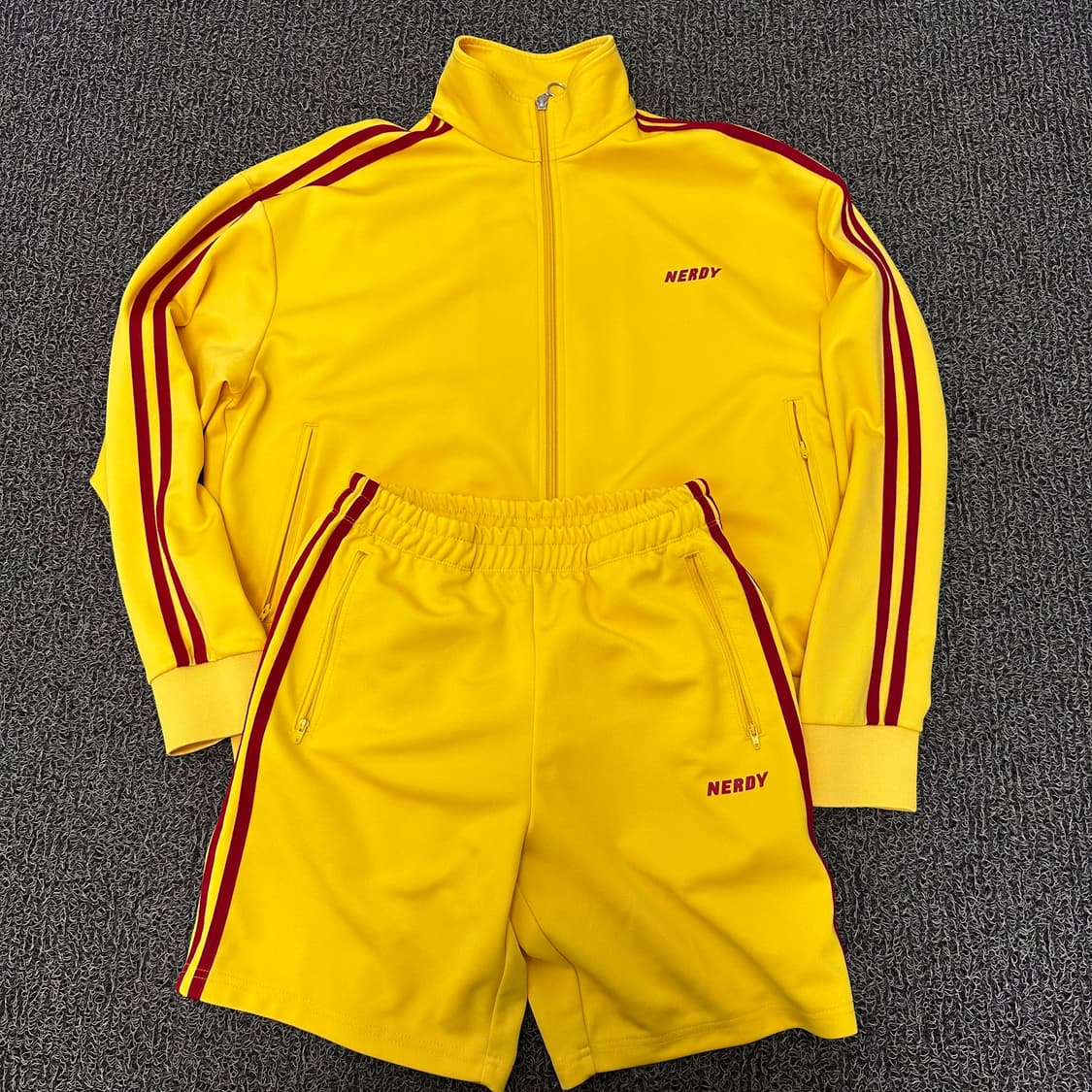 NERDY 널디 트레이닝 운동복 세트 상하의 옐로우 S 상품이미지1