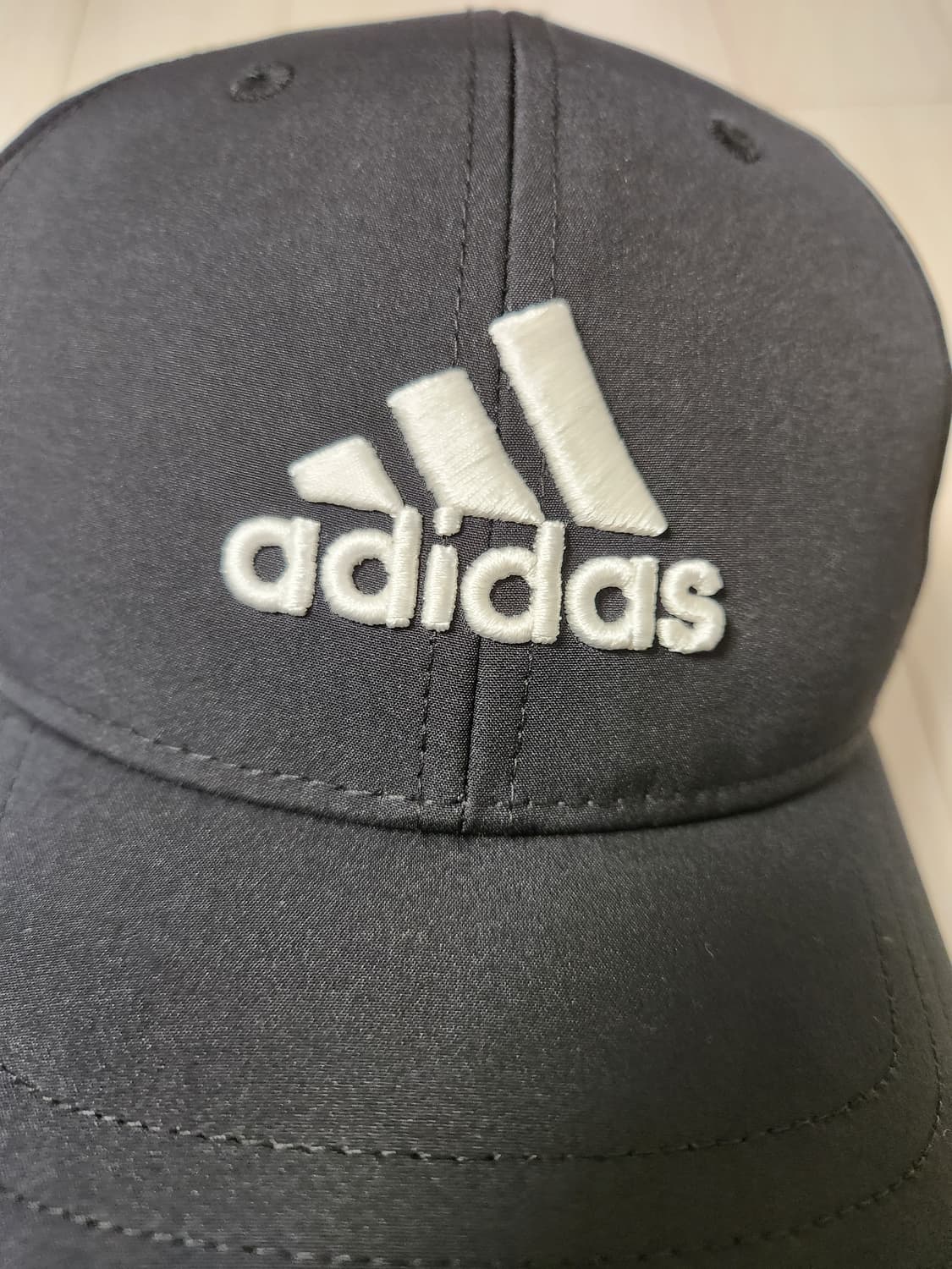 새상품급)아디다스 골프 투어 볼캡 사이즈57-60cm

두번썻어요

여러 상품이미지2