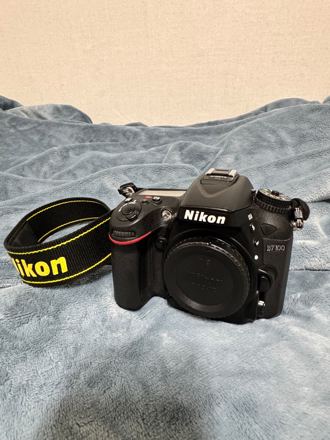 니콘 D7100 DSLR 카메라 + 렌즈 3개 상품이미지1