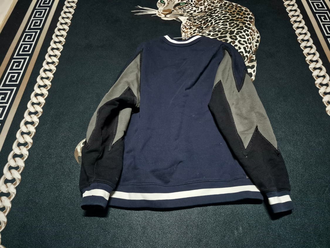 팔라스 21F/W 볼트 크루넥 스웻셔츠 블랙 그레이 XL 정품 상품이미지5