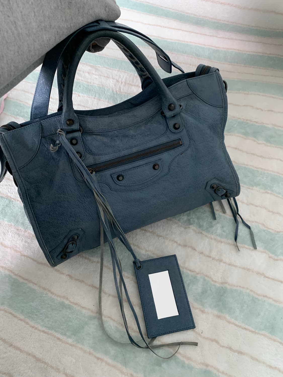 발렌시아가 모터백 시티백 미듐 정품 상품이미지1