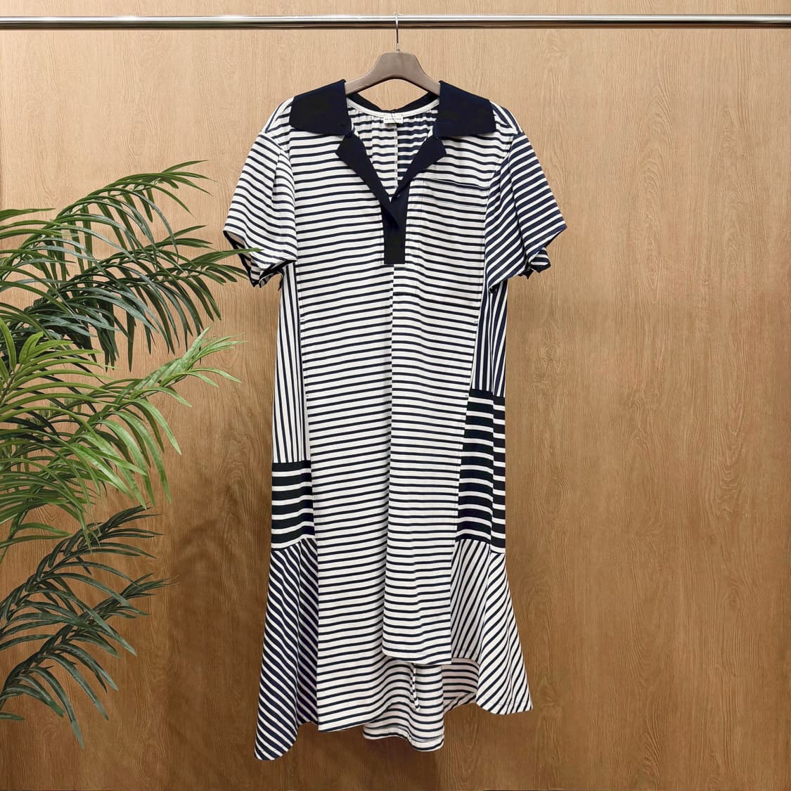 시스템 리에디션 반팔 원피스 스트라이프 패치워크 배색 네이비 화이트 상품이미지1