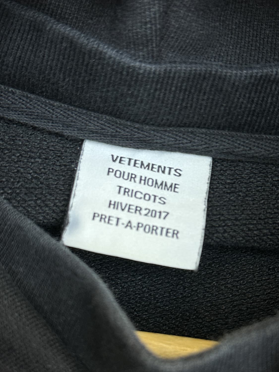 베트멍 17aw 저스틴 포에버 후드티 상품이미지6