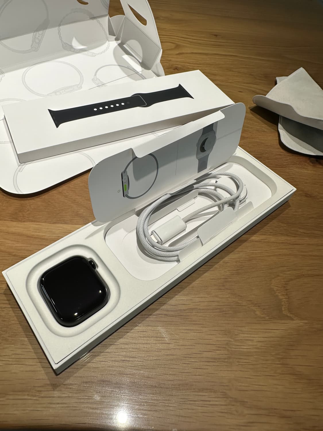 애플워치10 42mm 제트블랙 거의 새상품 / 풀박스 상품이미지7