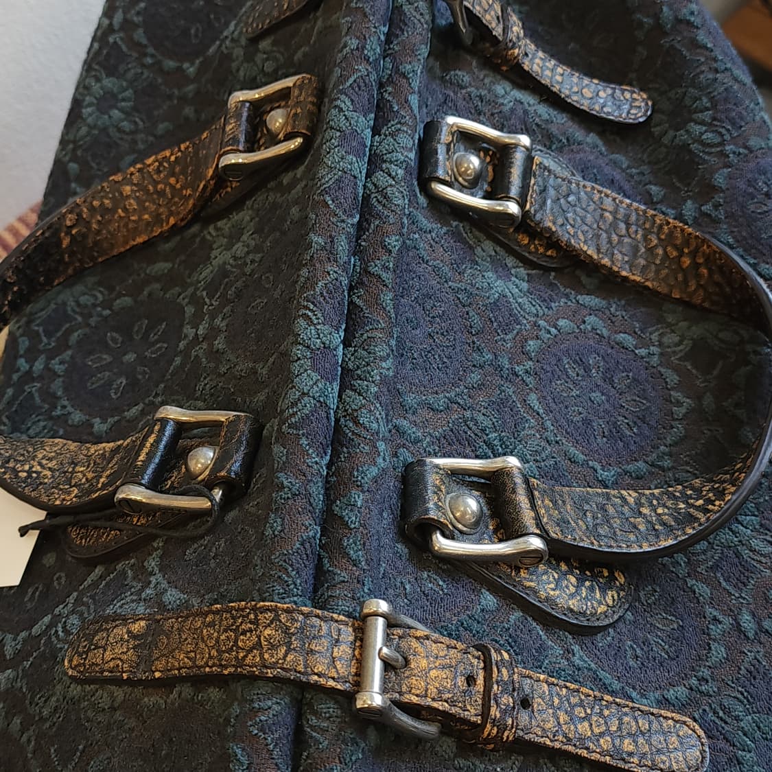 구찌 블랭킷 트레블러 백 닥터스백 런웨이 F 상품이미지6