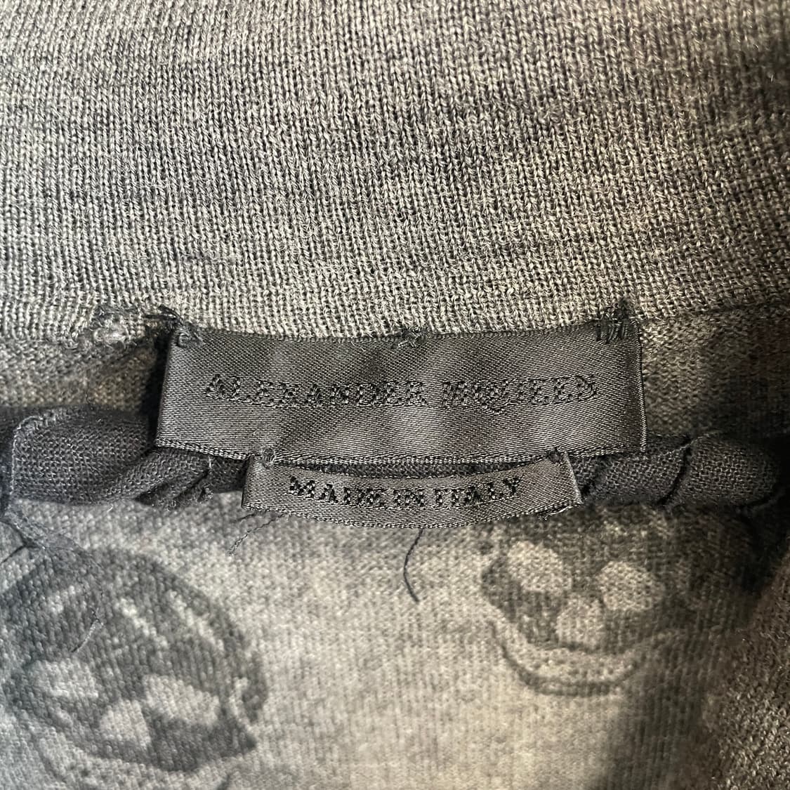 00s 알렉산더 맥퀸 비대칭 숄칼라 가디건  상품이미지7