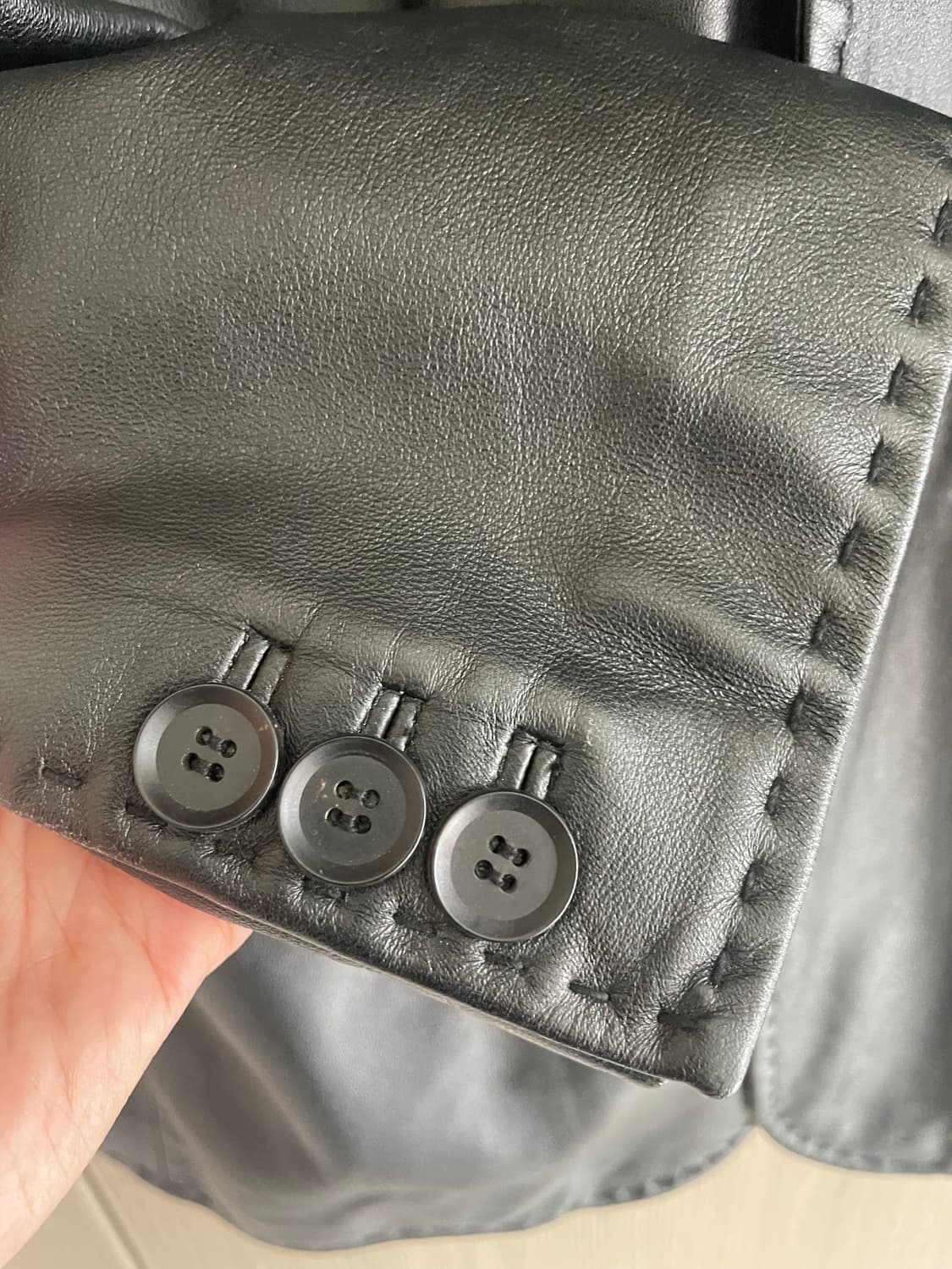 Y.H Kim 양가죽 스티치 레더 블레이저 상품이미지6