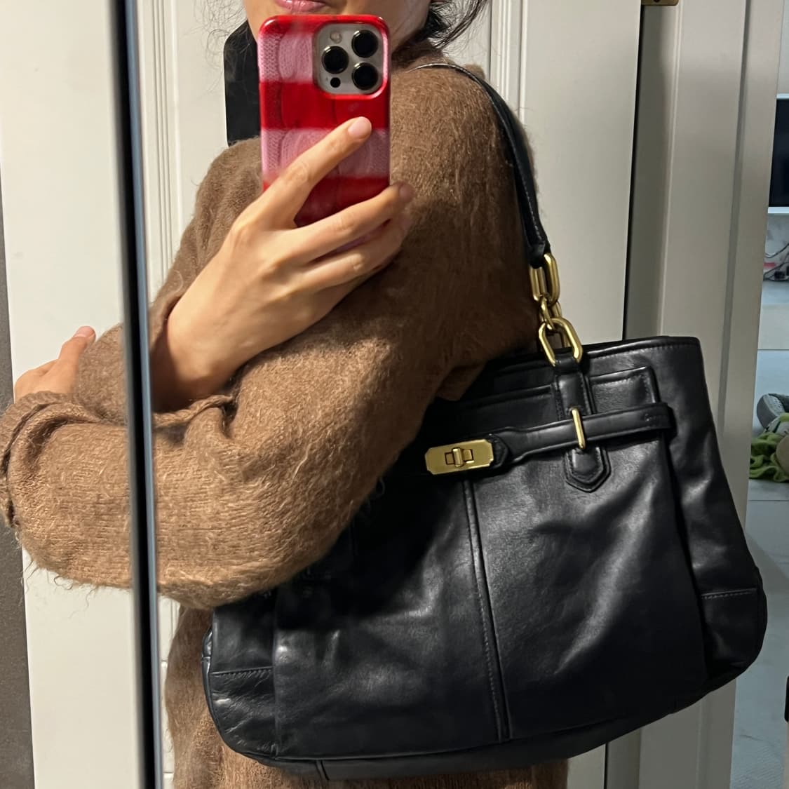 코치 첼시 제이든 사첼백  상품이미지10