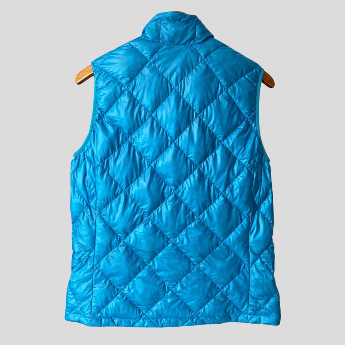 (여성M)몽벨 퀼팅 경량 패딩 다운베스트 상품이미지6