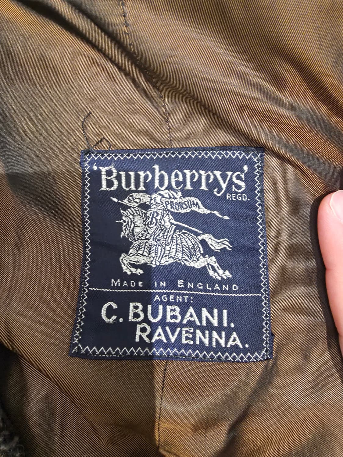 (마지막 가격인하)버버리 아이리쉬 트위드 코트 상품이미지5