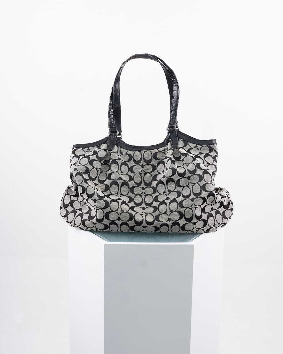 Coach 데이빈 시그니처 스트라이프 도트백 상품이미지3