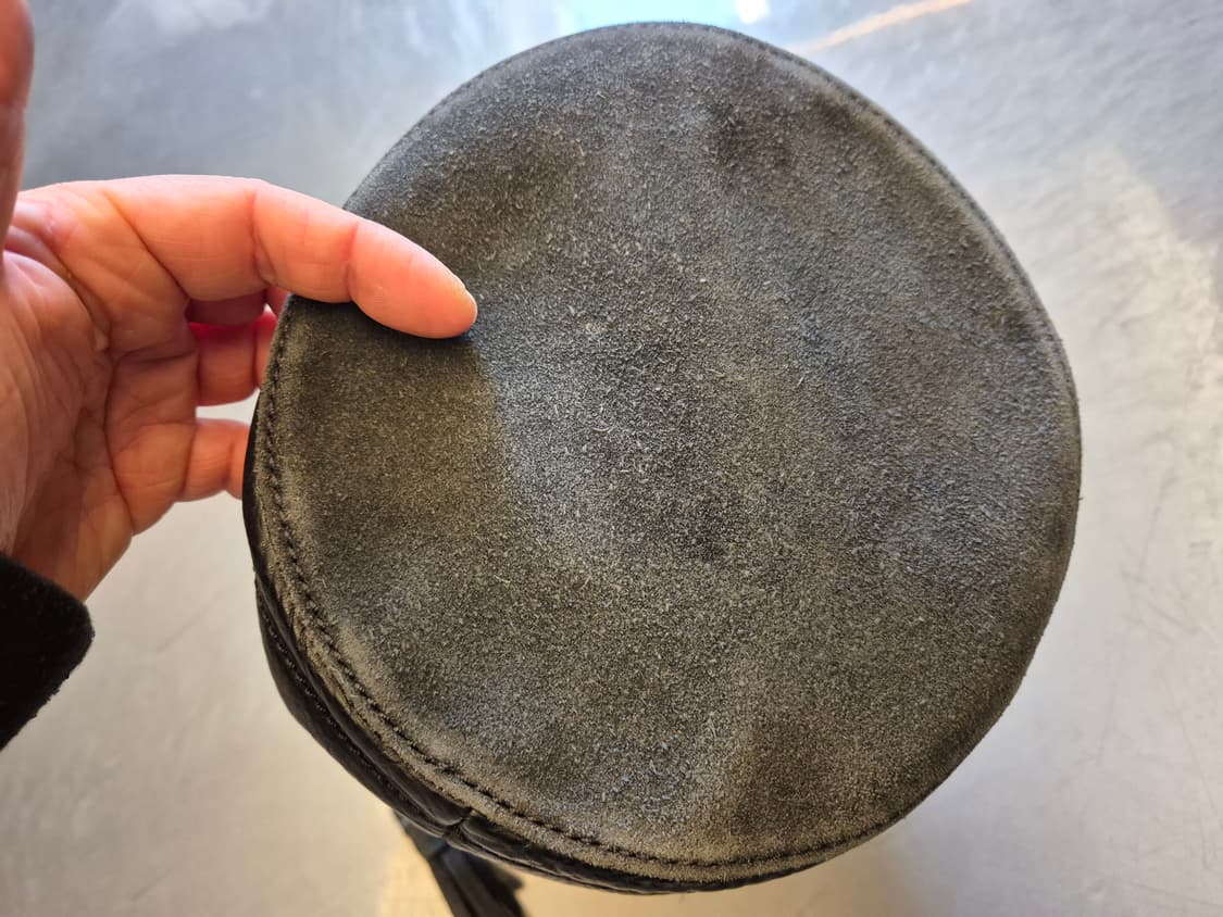 닥터마틴 레더 버킷 백 상품이미지4