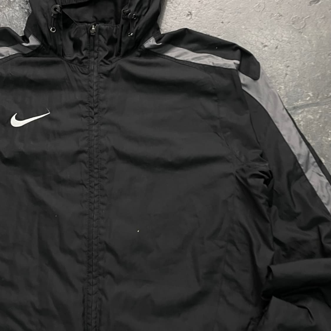 100 나이키 스톰핏 바람막이  상품이미지2