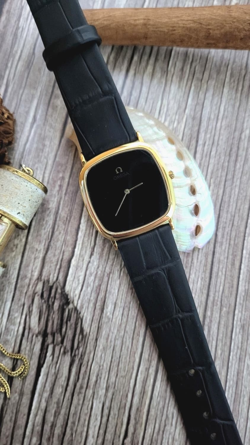 [특가상품]정품 오메가 드빌195.0077.2 남여공용 오닉스 쿼츠 시계 상품이미지3