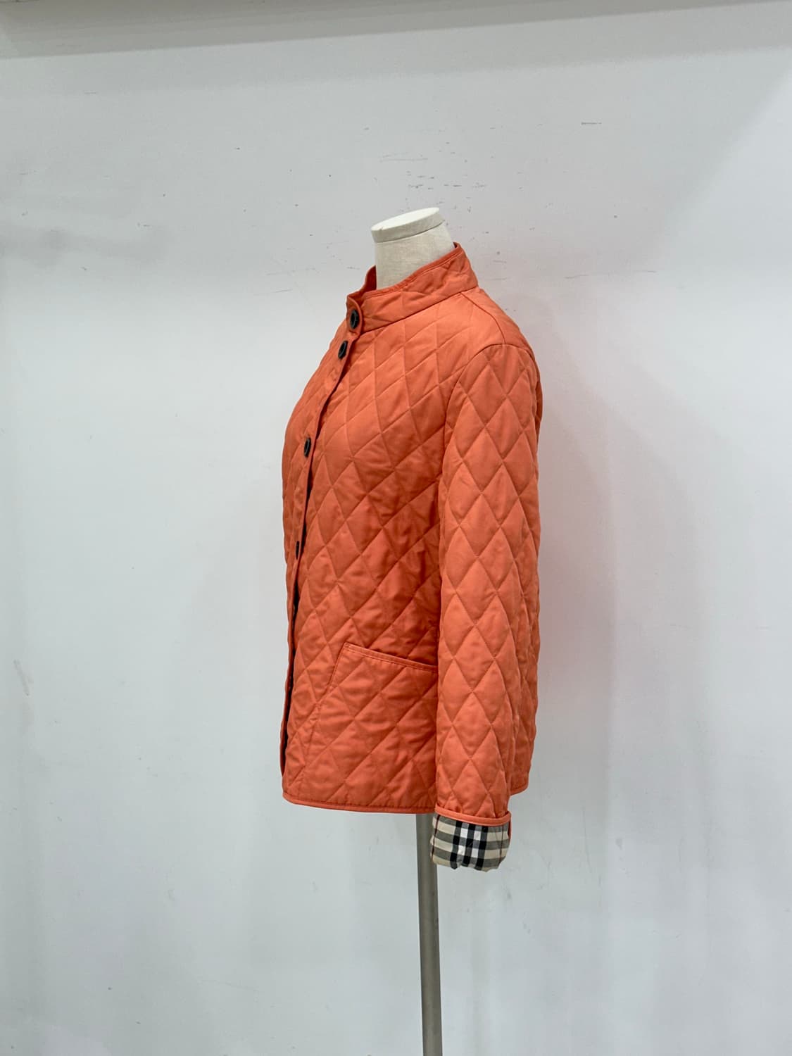 버버리 퀼팅 자켓 상품이미지4