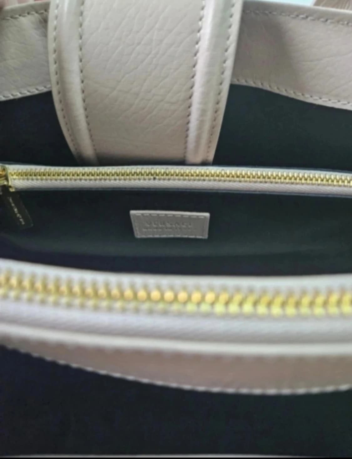 베르사체 핑크 핸드백 (새상품)
 상품이미지6