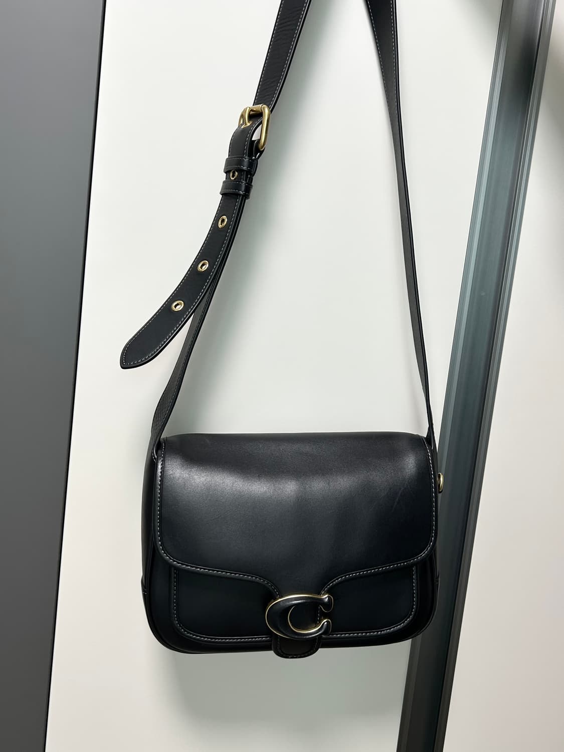 코치 CK683 B4/BK 블랙 가방 상품이미지1