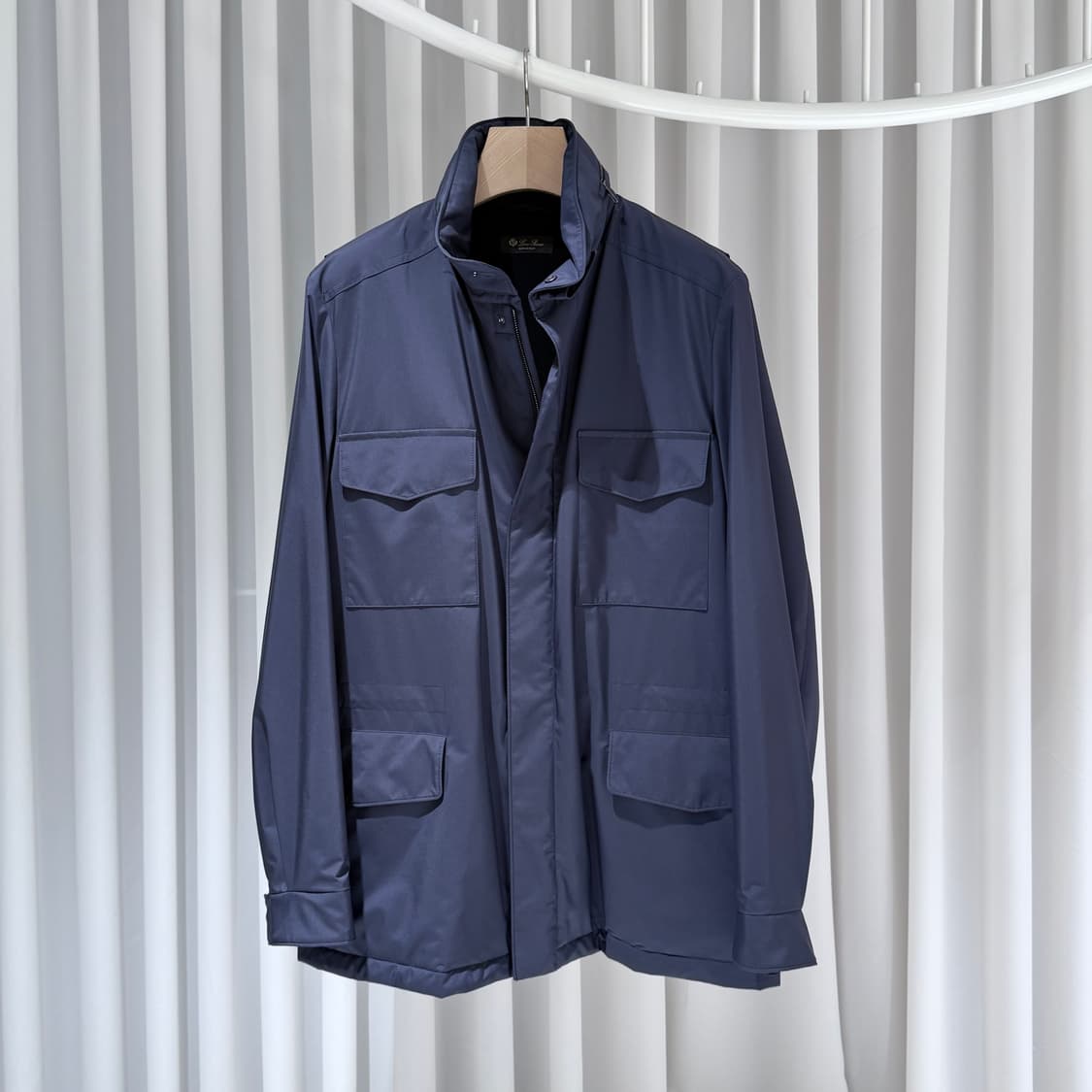 50 / 로로피아나 트래블러 윈드메이트 네이비 자켓 상품이미지4