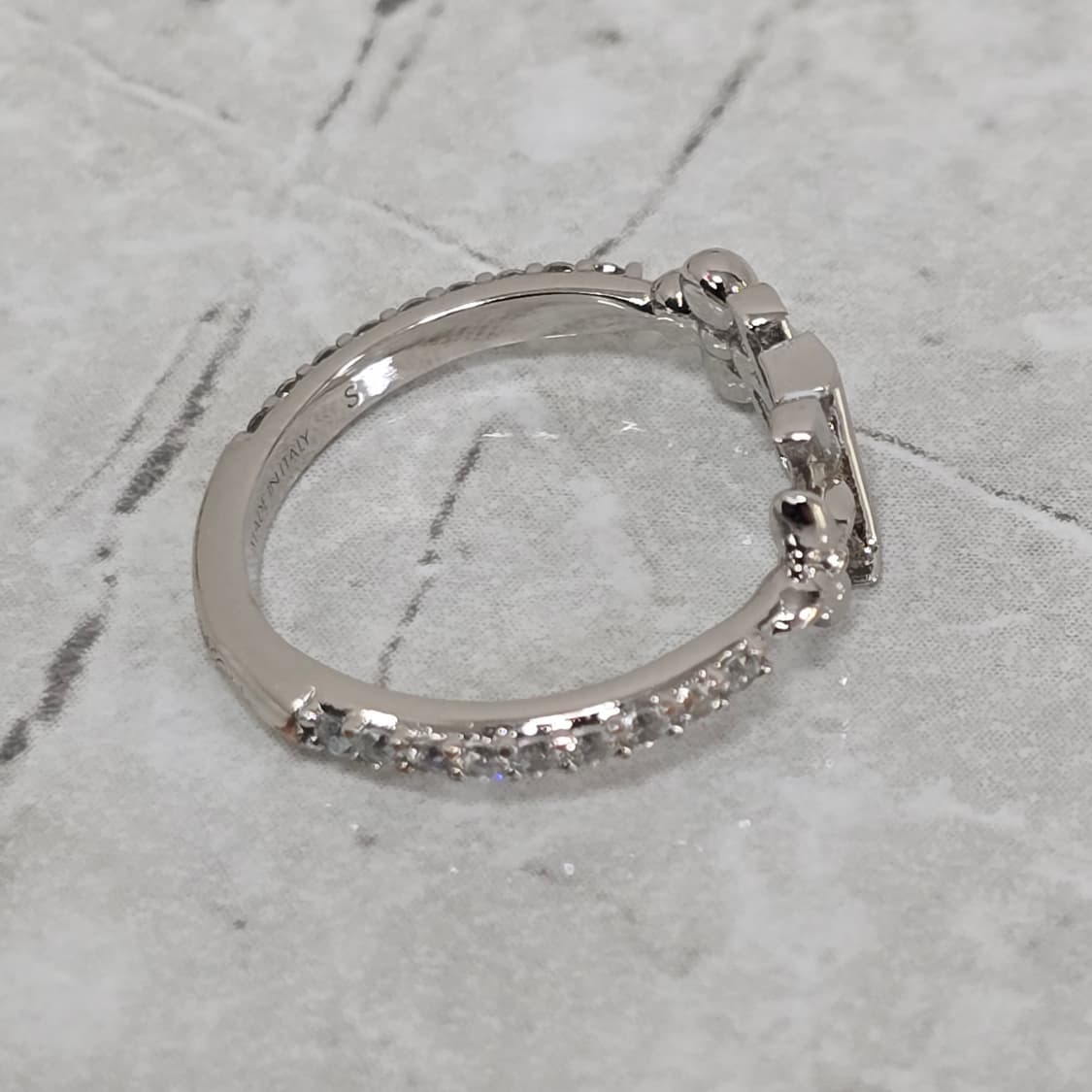 루이비통 LV 아이코닉 반지 링 s사이즈 판매 상품이미지4