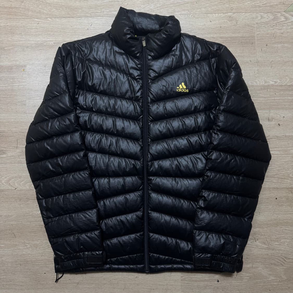 아디다스 구스다운 경량패딩 상품이미지1