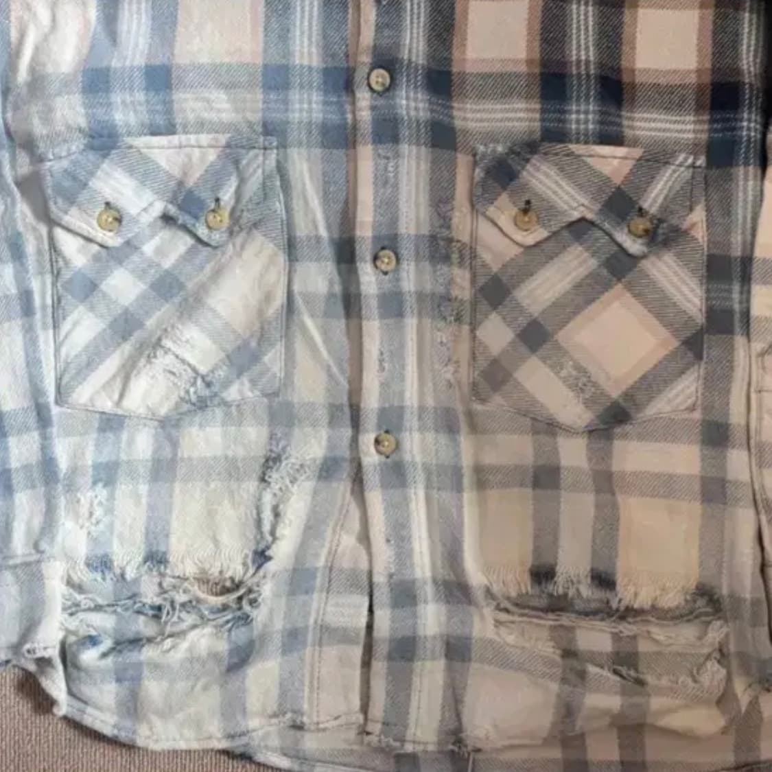 [ZARA] 생로랑맛 표백 그라데이션 데미지 플란넬 셔츠 상품이미지3