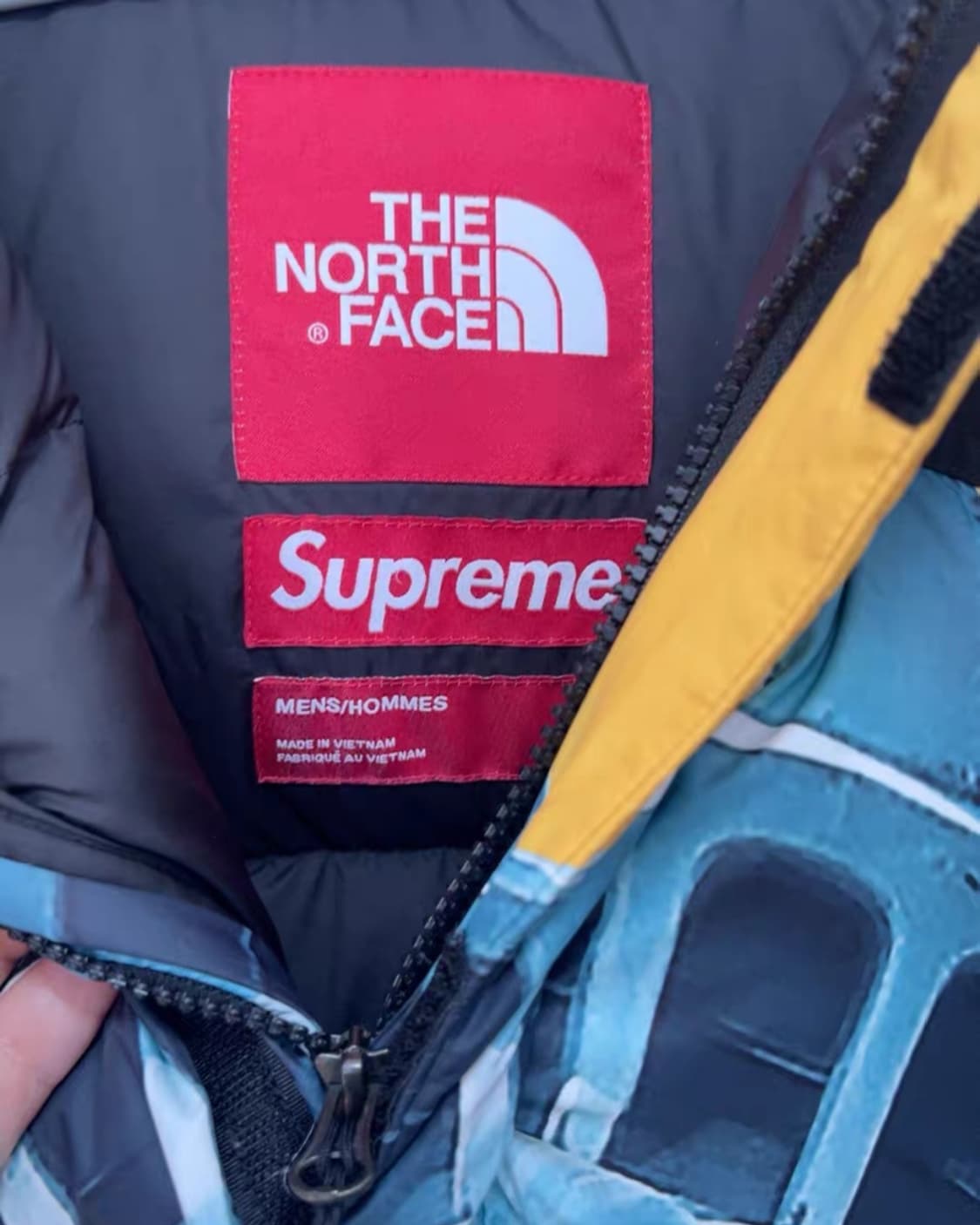 슈프림 노스페이스 자유의여신상 발토로 M 상품이미지3