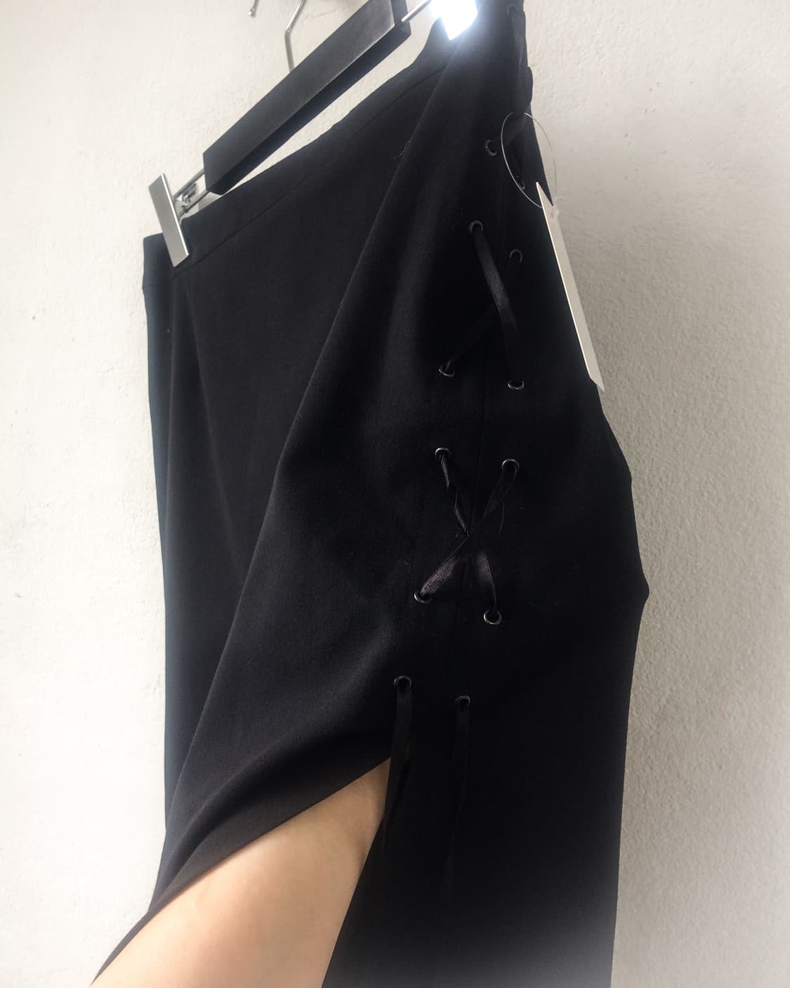Side lace up point midi skirt 상품이미지3