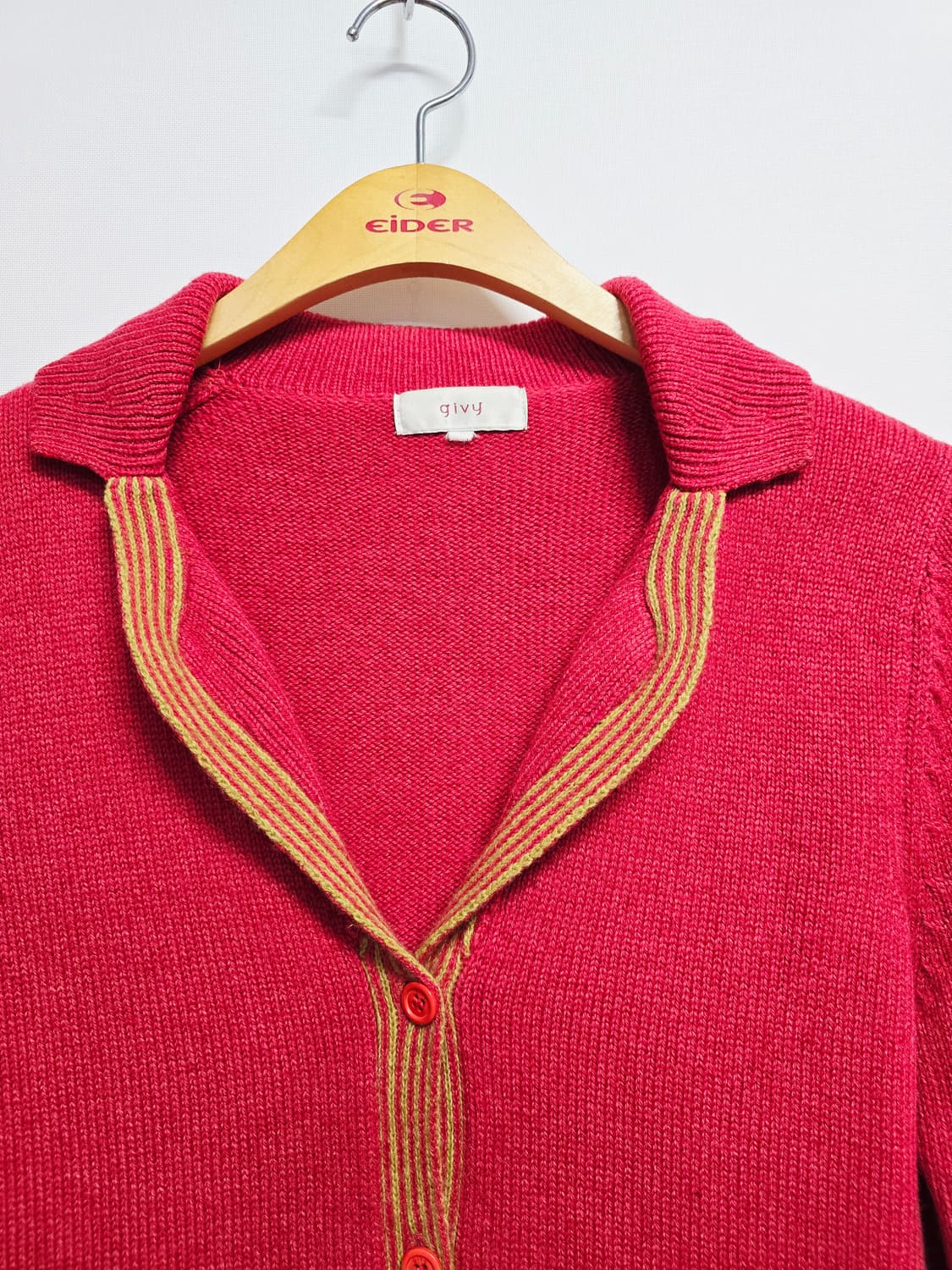 기비  레드 배색 여성 가디건 상품이미지2