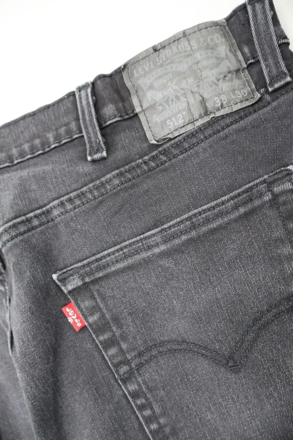 Levi’s 512 Black Slim Taper Jeans 상품이미지4