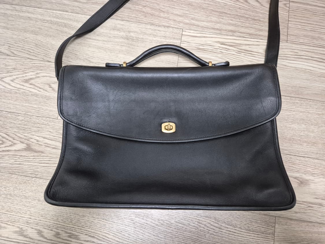 올드코치 가죽 브리프케이스 판매합니다. 상품이미지1