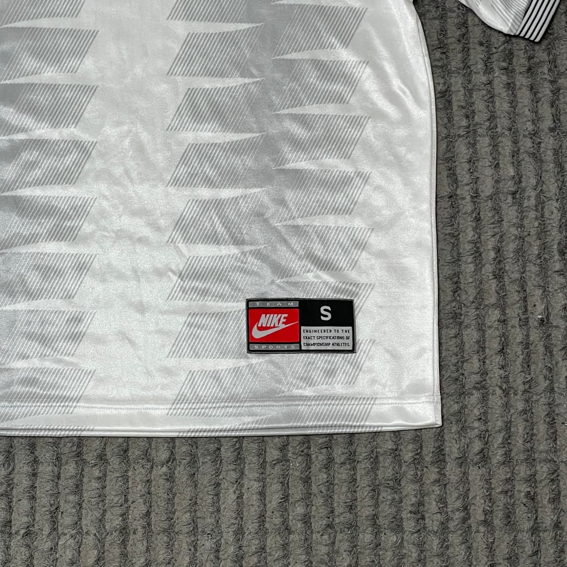 나이키 반팔 져지 티셔츠 상품이미지3