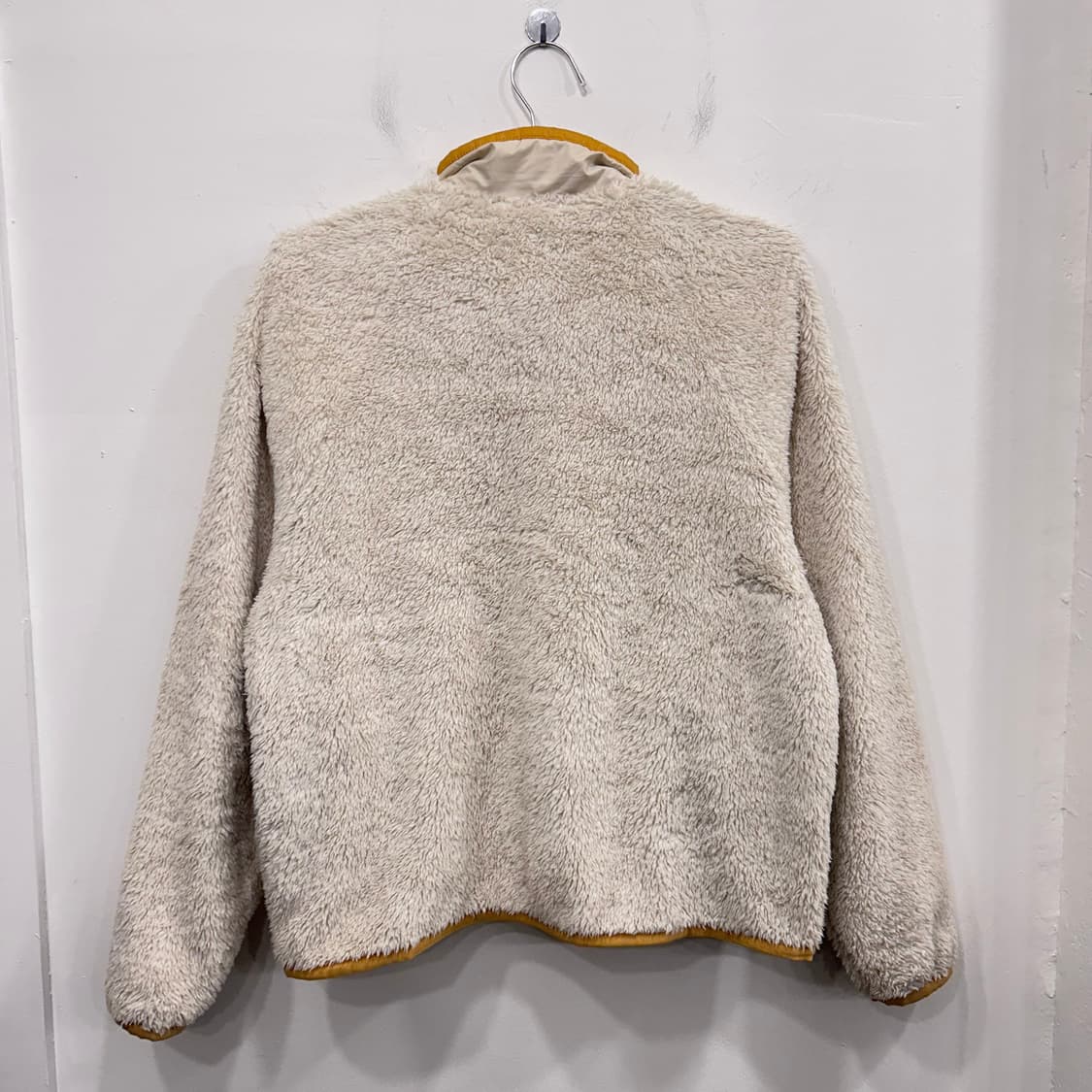 나이키 자수로고 버튼 모헤어 하이넥 플리스 상품이미지5