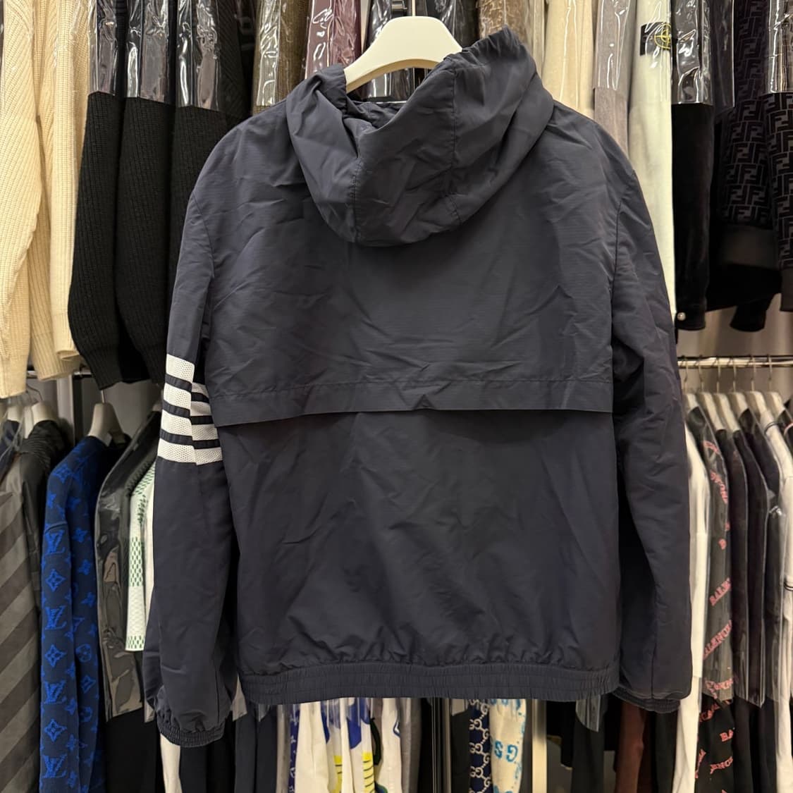 [리오브전포점] 톰브라운 립스탑 메시 4바 후드 바람막이 상품이미지2