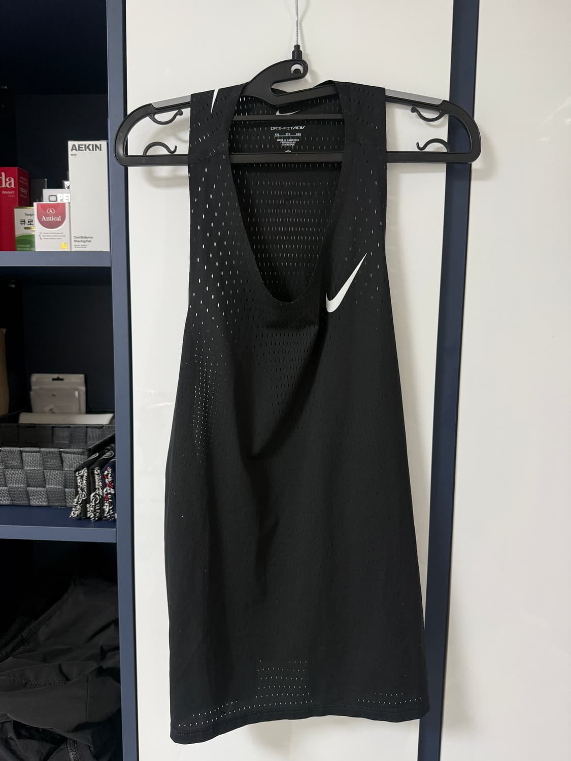 [실착1회] FN4232-010 에어로스위프트 ADV 런닝 나시티 러닝나 상품이미지1