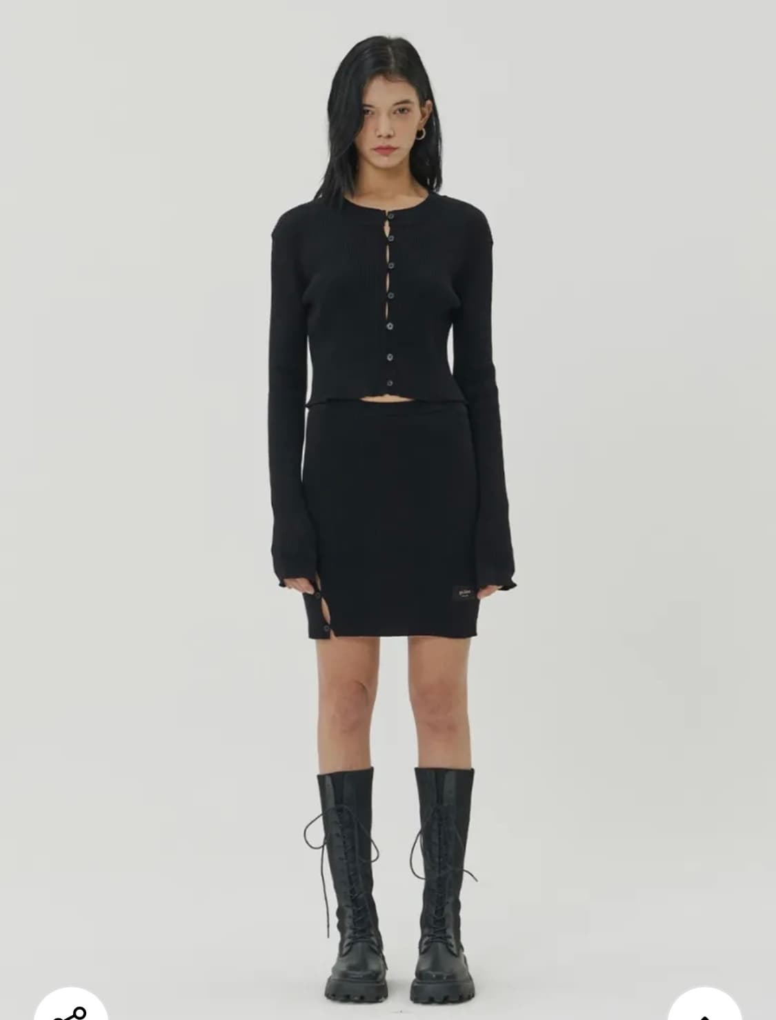 매종미네드 슬림 버튼 블랙 가디건 상품이미지3