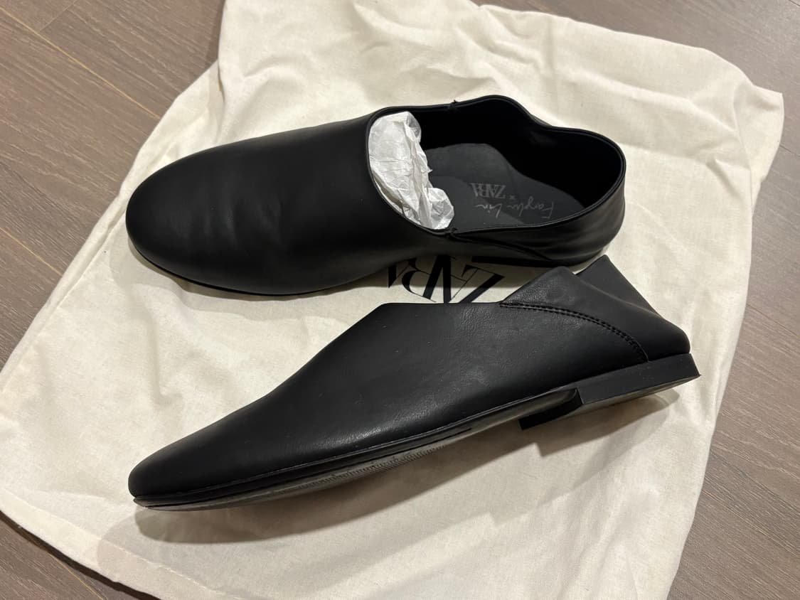 ZARA x Fanglu Lin 플랫슈즈 상품이미지1