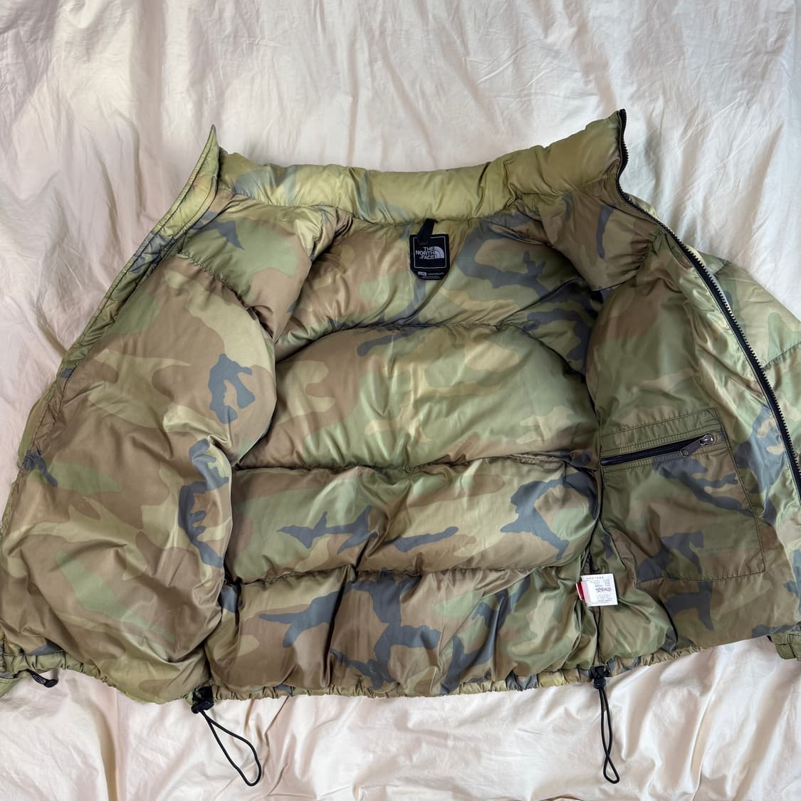 노스페이스 눕시 카모 센터로고 L 상품이미지4