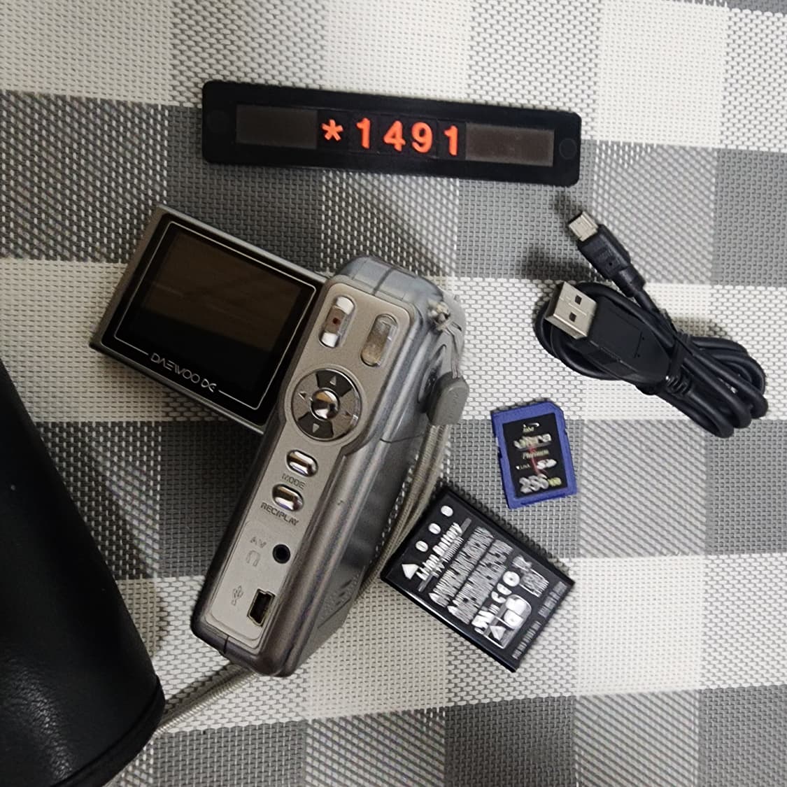 대우 TAKE-7DMP-2000 디지털캠코더 실버바디 상품이미지5