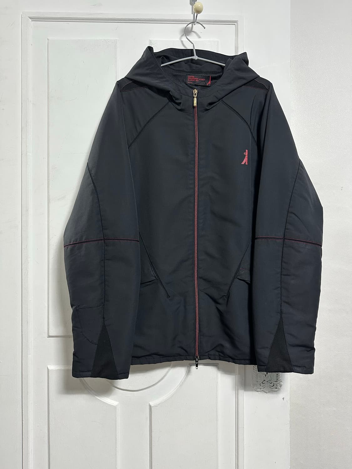 리바이스 엔지니어드 바람막이 상품이미지1