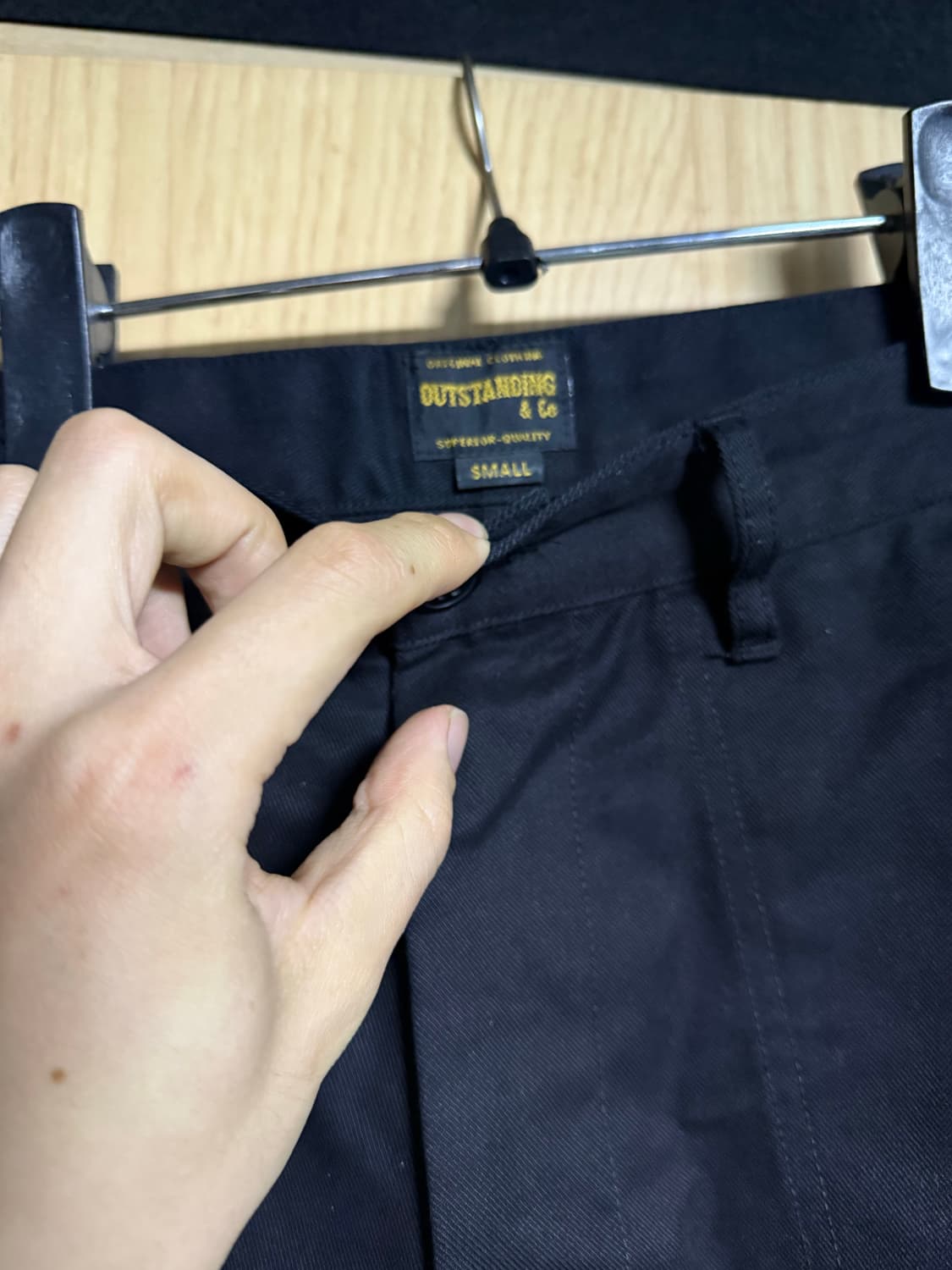 아웃스탠딩 블랙 퍼티그 치노팬츠 상품이미지3