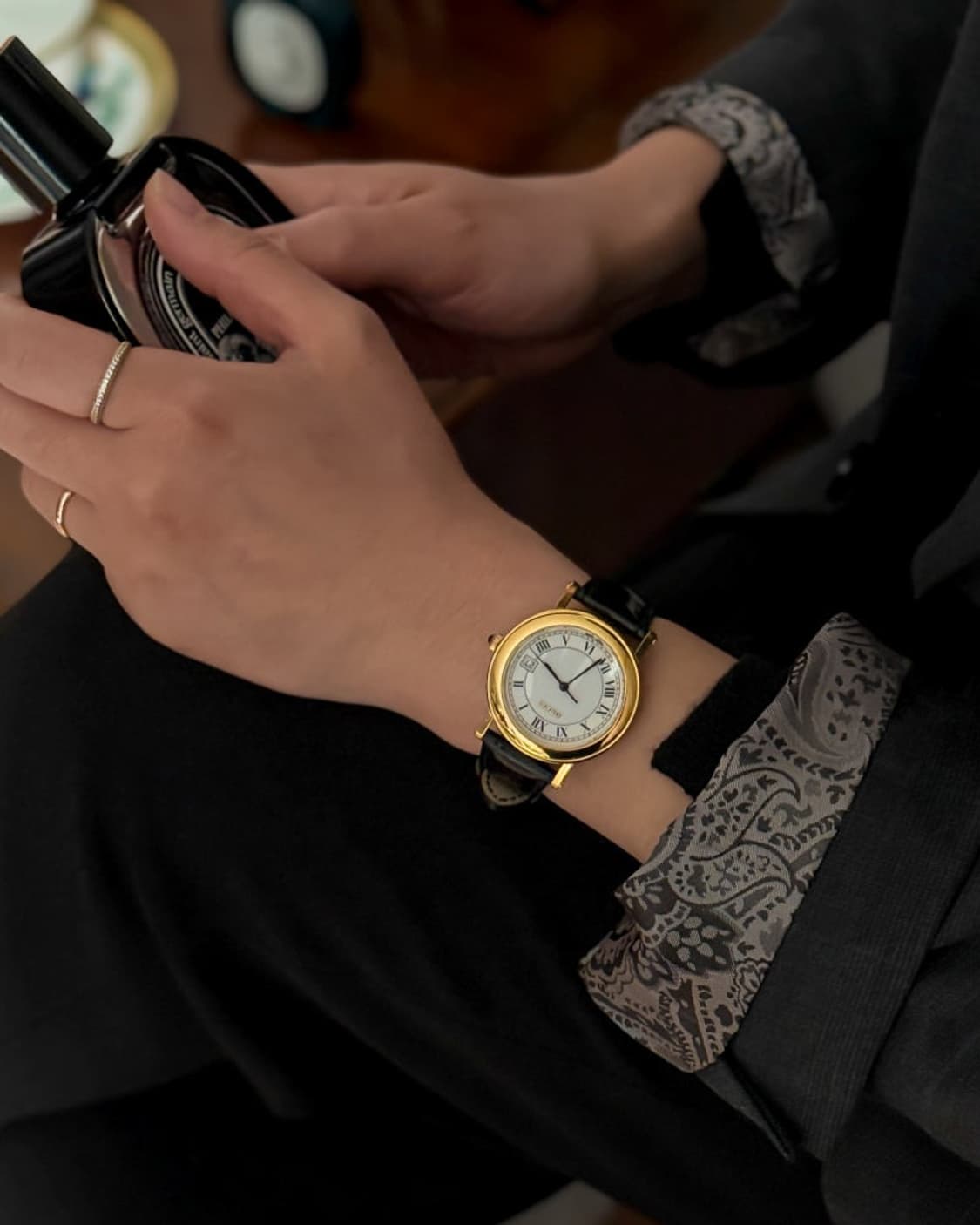 구찌 인그레이빙 남여공용 시계 상품이미지4