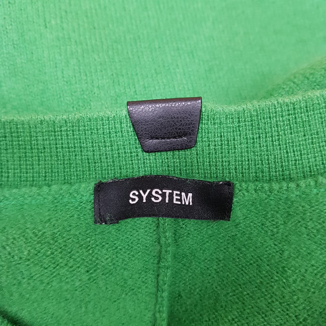 한섬 시스템  2023 루즈핏 울 니트 스웨터  F사이즈 상품이미지5