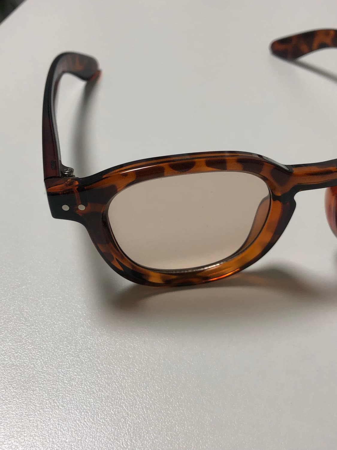 유니클로 웰링턴 선글라스 레오파드 상품이미지3