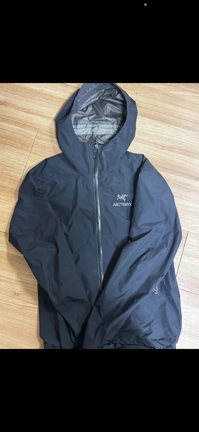 아크테릭스 제타ls 바람막이 상품이미지1