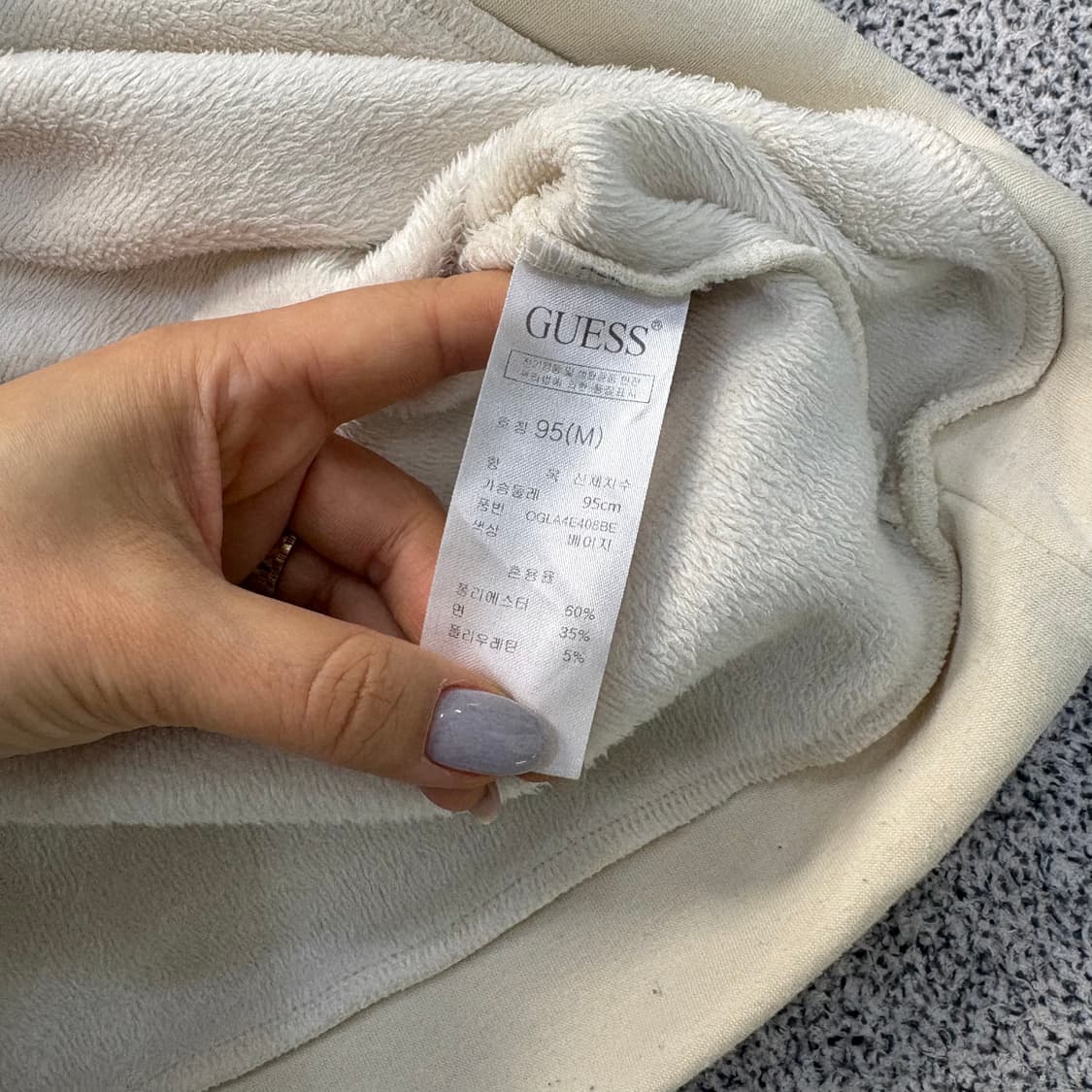 M 게스 기모 맨투맨 긴팔티0304J 상품이미지5