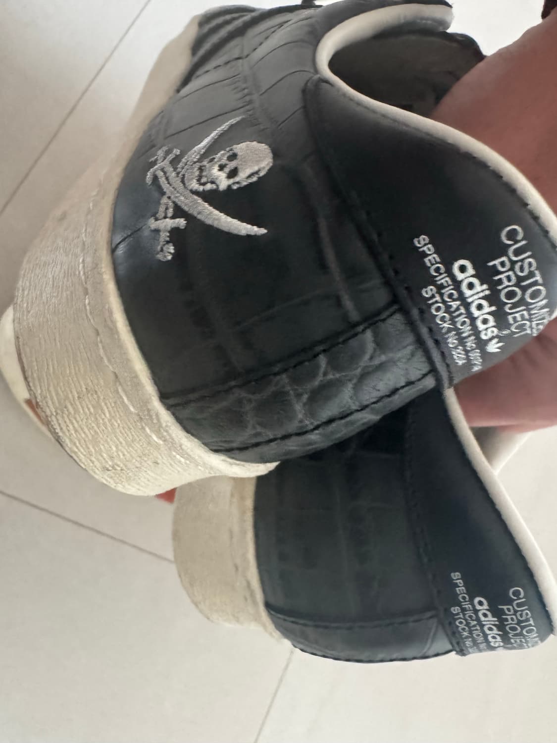 아디다스 슈퍼스타 컨소시움 (카시나,네이버후드) 상품이미지6