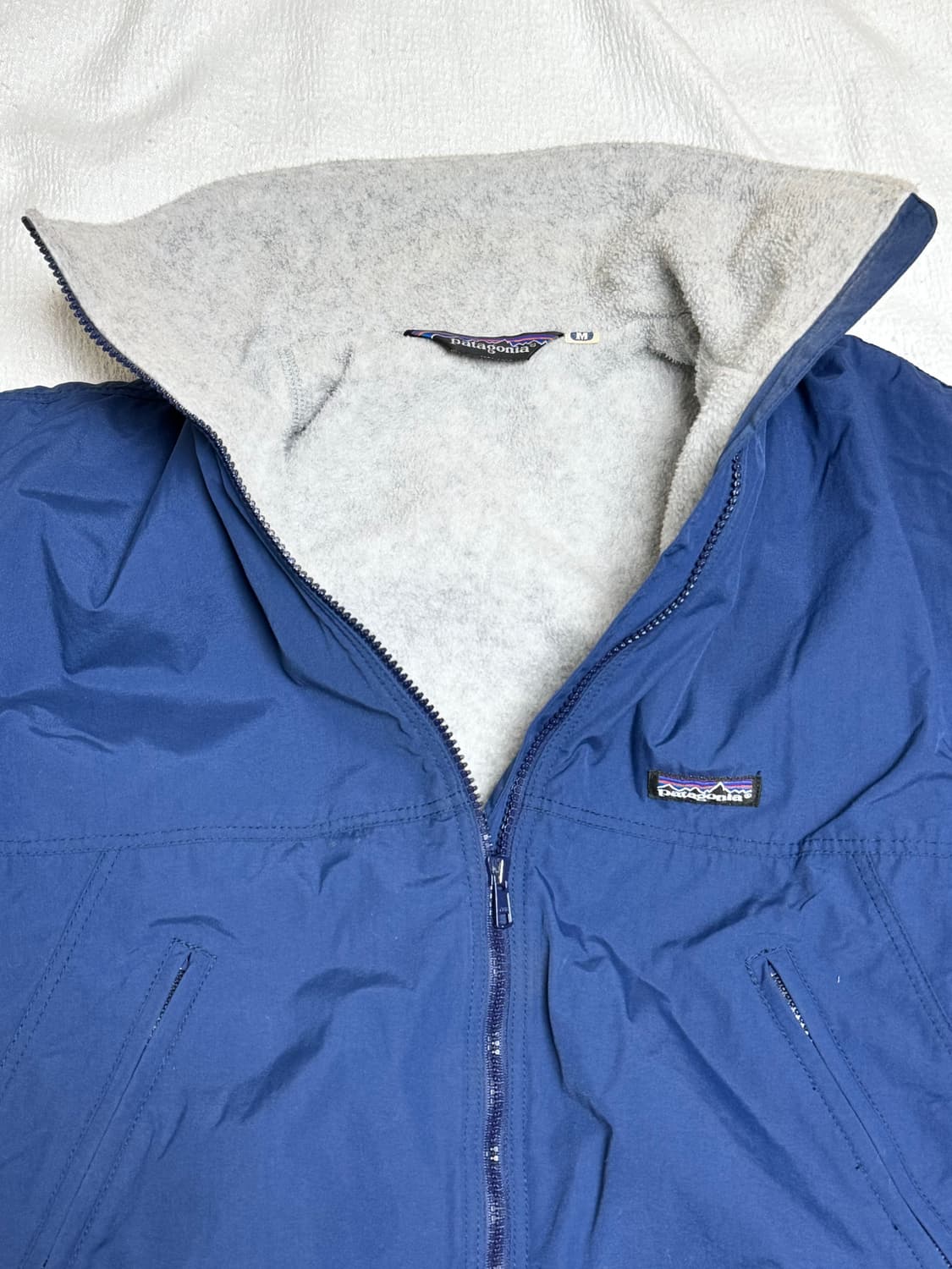 Patagonia 파타고니아 쉘드 신칠라 봄버 자켓 (navy) 상품이미지2