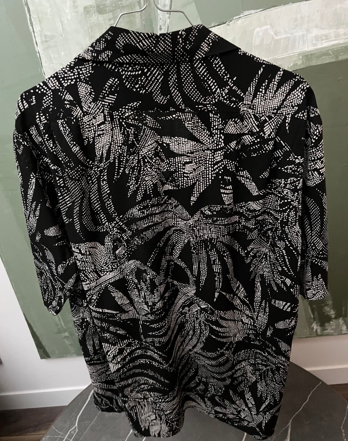 [BTS 뷔님 착용] 생로랑 21ss 트로피컬 리프 셔츠 상품이미지4