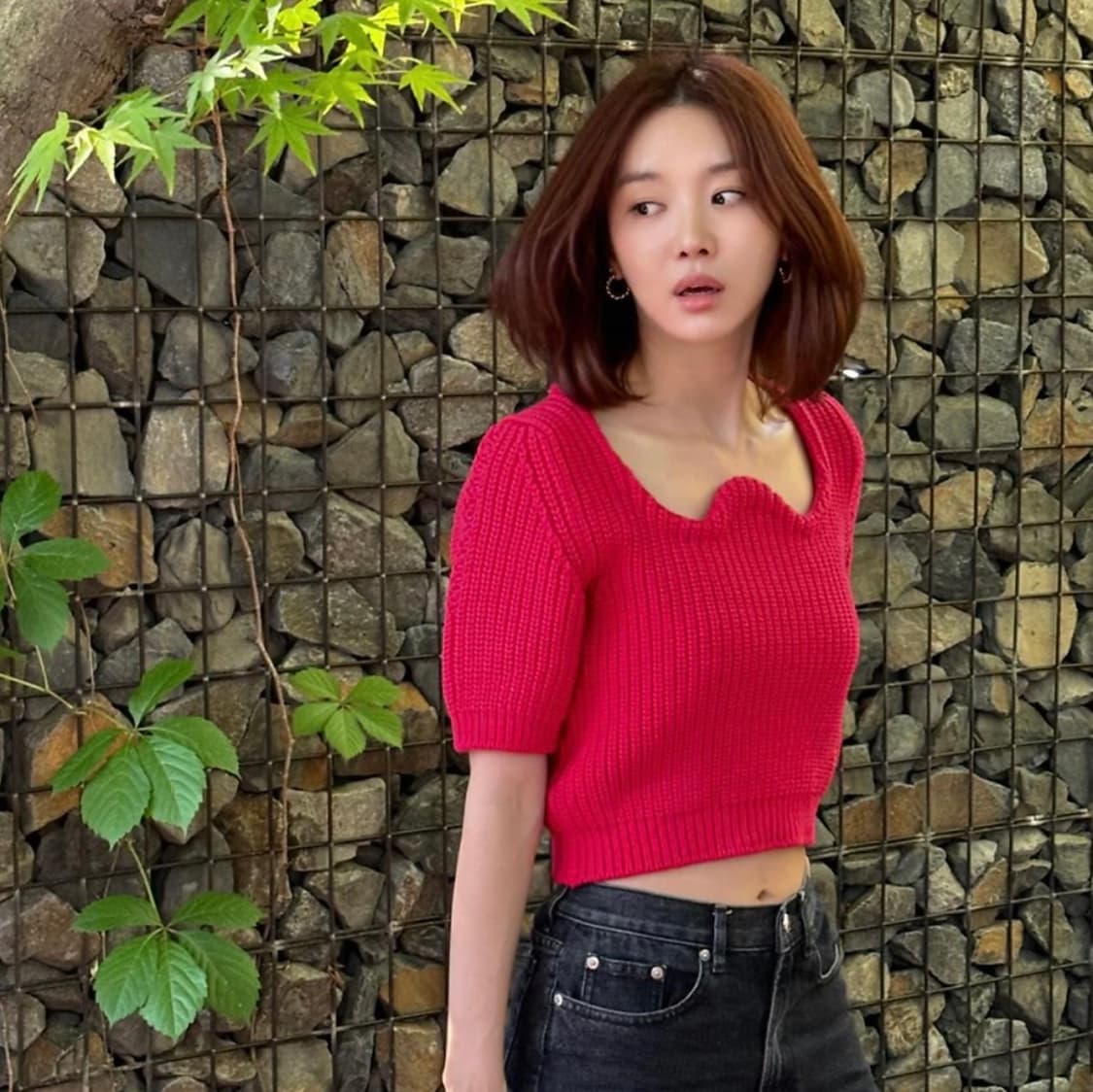 렉토 시그니처 스쿱 넥 청키 니트 레드 상품이미지2